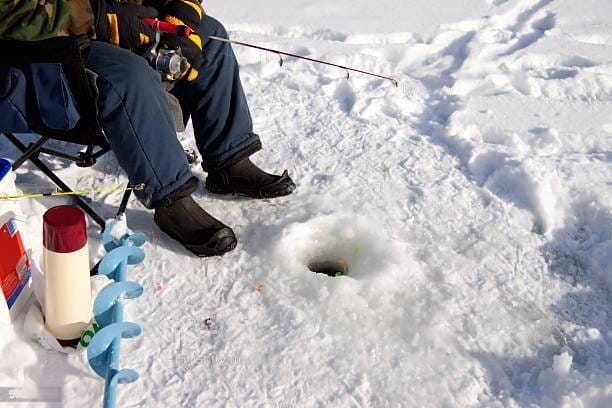 best ice fishing shoes